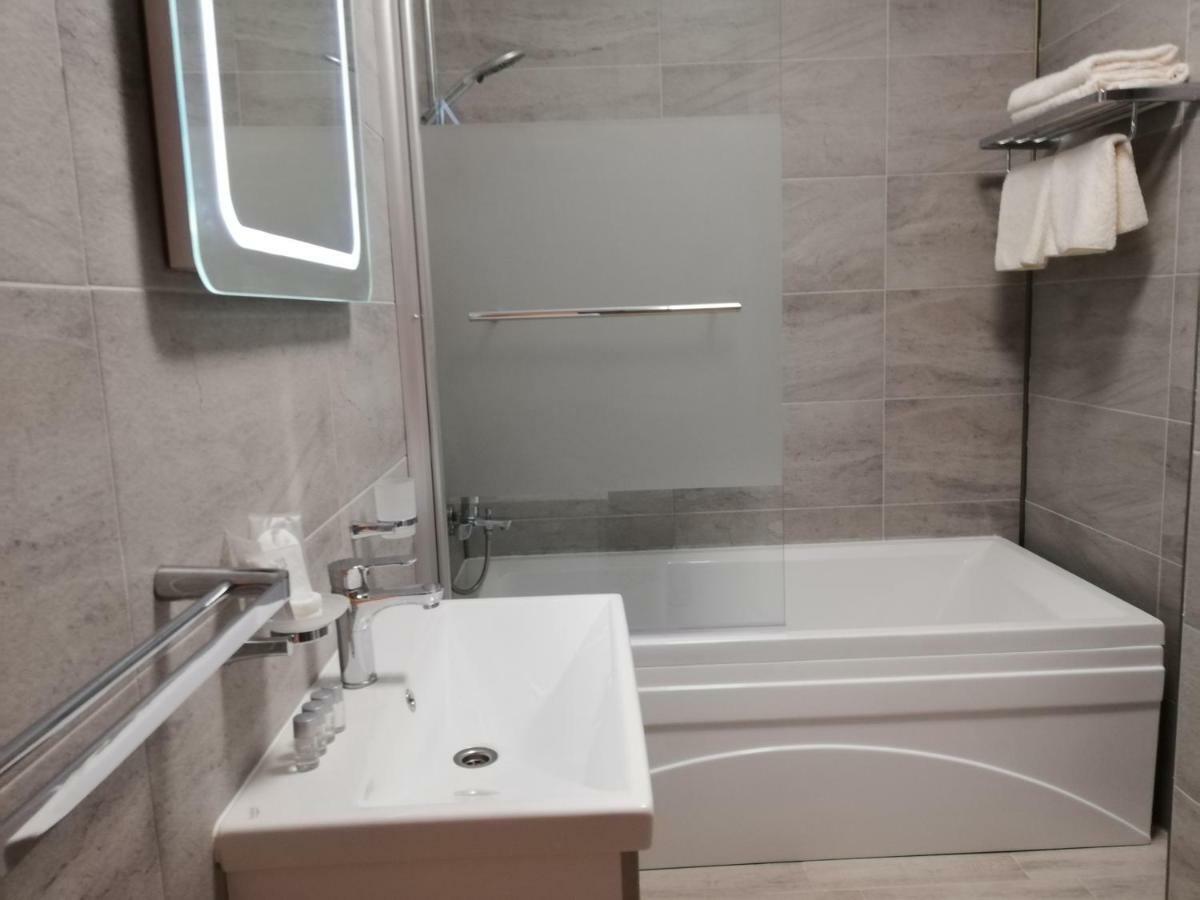 Umi Apartment Alezzi Resort Năvodari Buitenkant foto