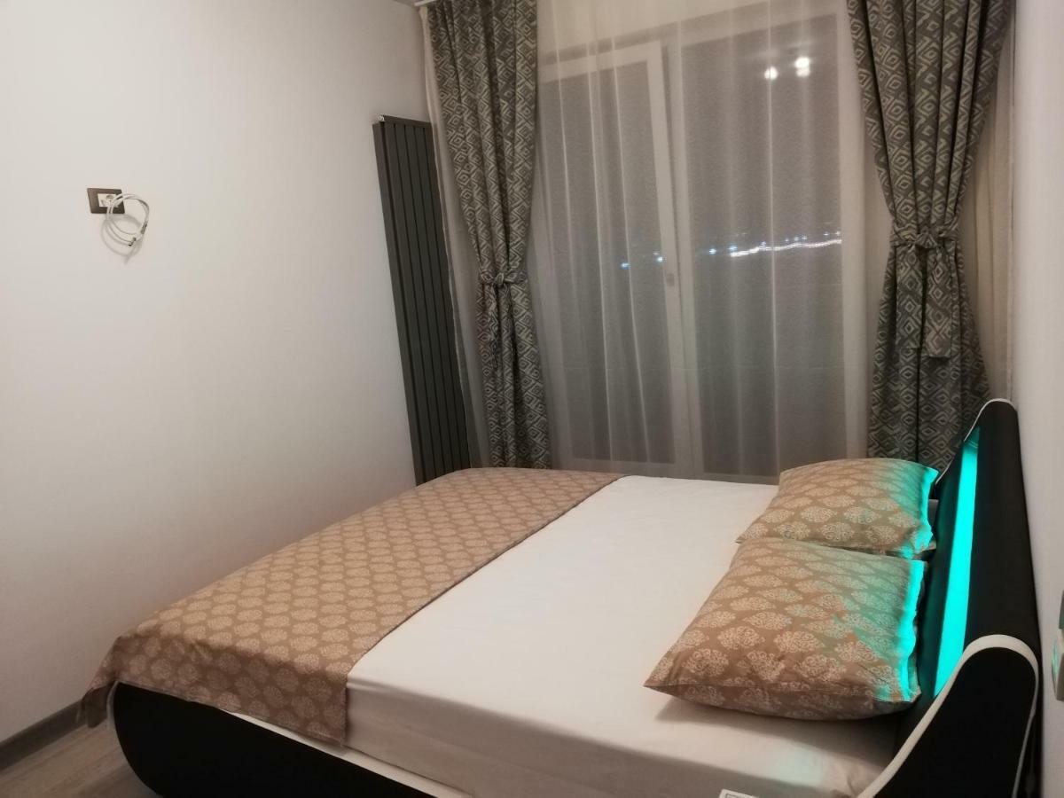 Umi Apartment Alezzi Resort Năvodari Buitenkant foto