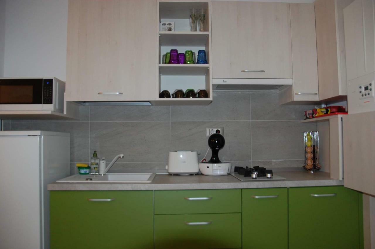 Umi Apartment Alezzi Resort Năvodari Buitenkant foto